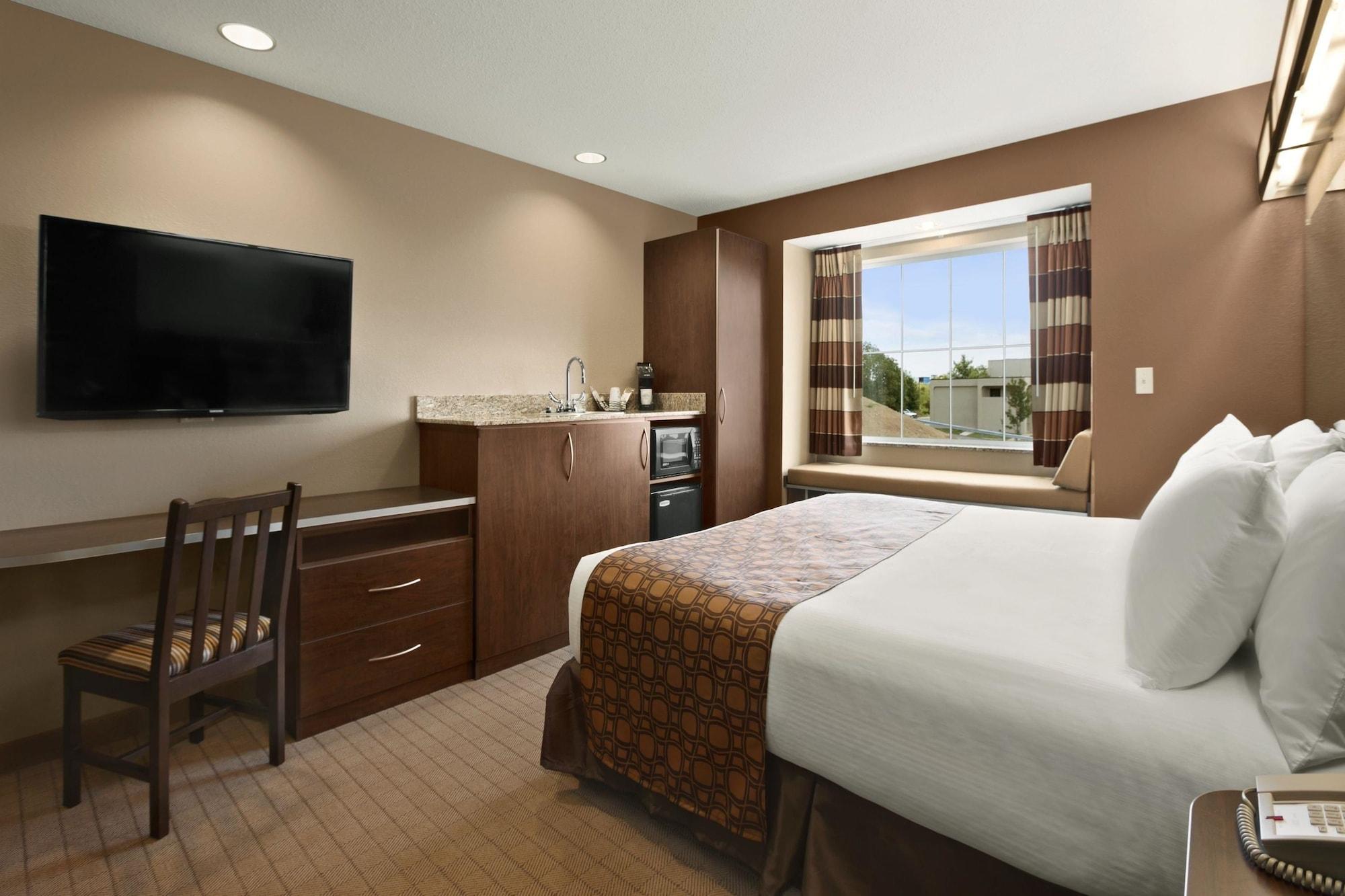 Microtel Inn & Suites By Wyndham St Clairsville - Wheeling St. Clairsville Luaran gambar