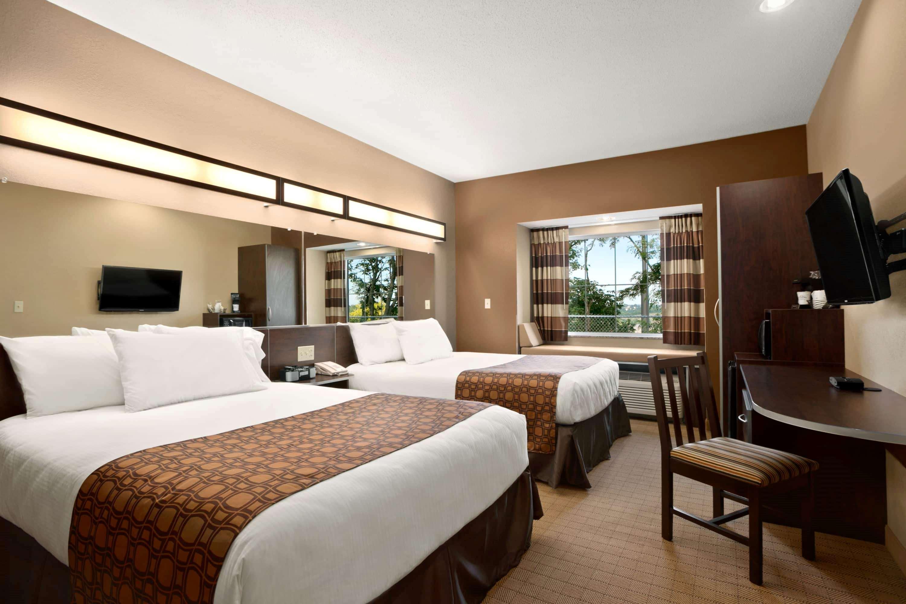 Microtel Inn & Suites By Wyndham St Clairsville - Wheeling St. Clairsville Luaran gambar
